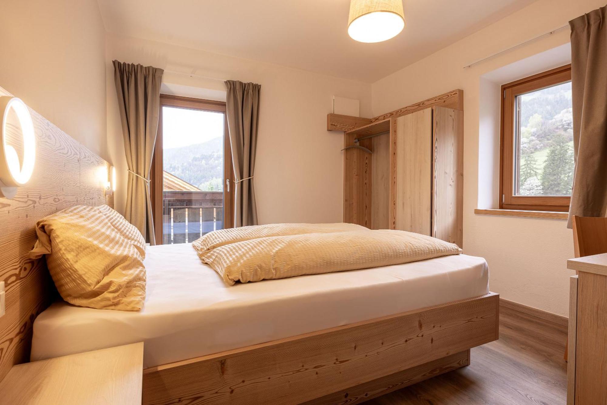 San Pietro Dolomiti Small Budget Hotel St. Ulrich in Gröden Exterior foto