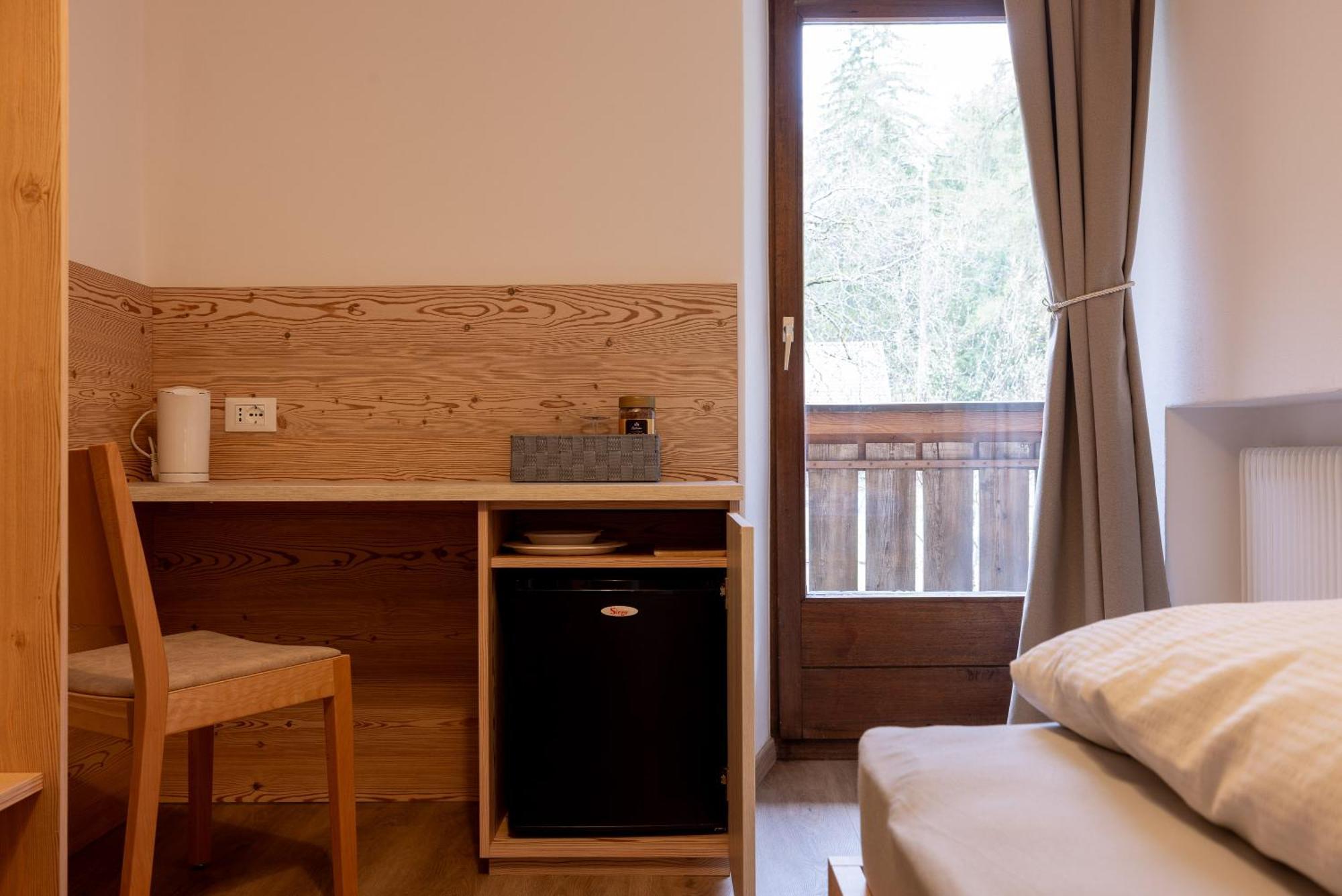 San Pietro Dolomiti Small Budget Hotel St. Ulrich in Gröden Exterior foto