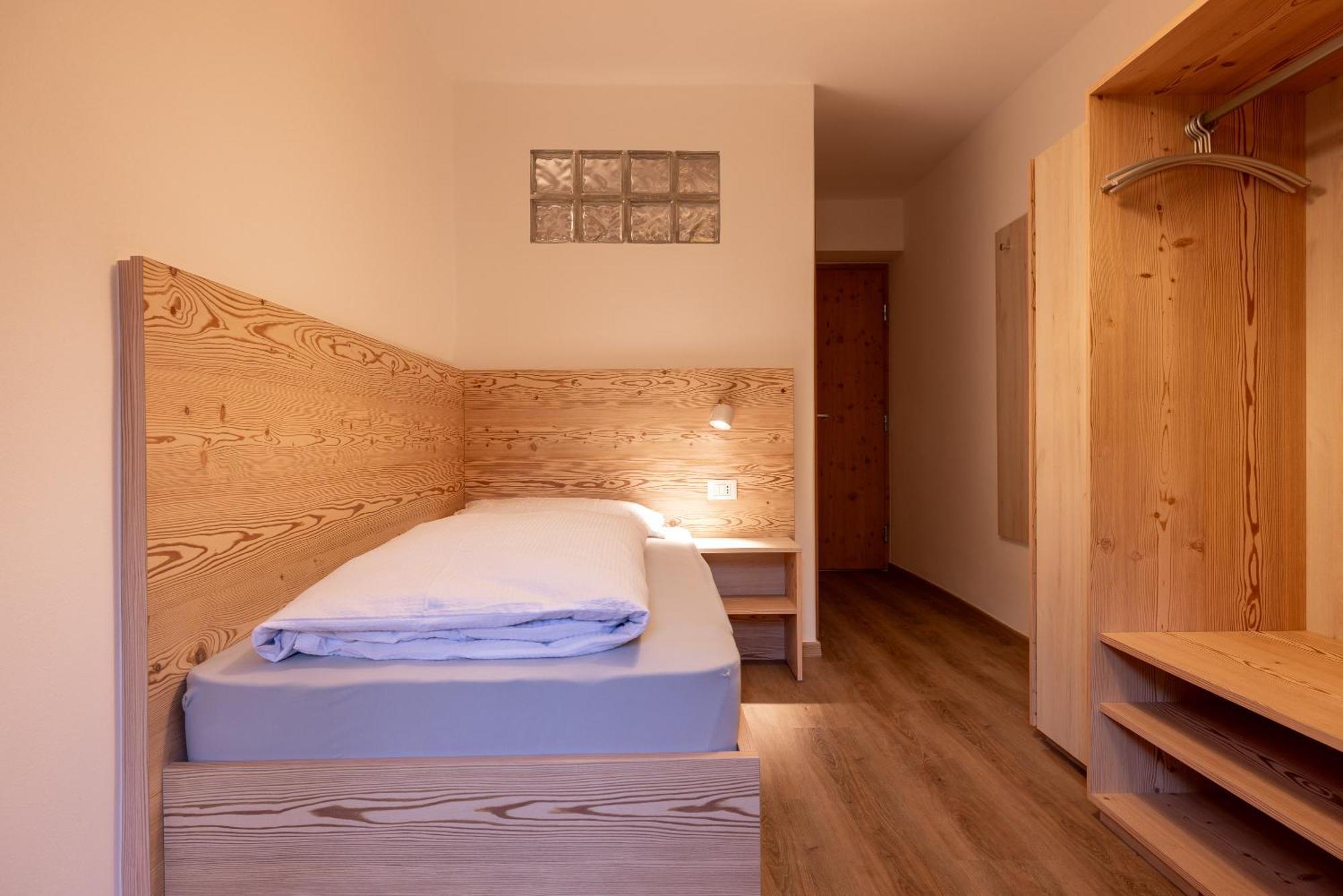 San Pietro Dolomiti Small Budget Hotel St. Ulrich in Gröden Exterior foto